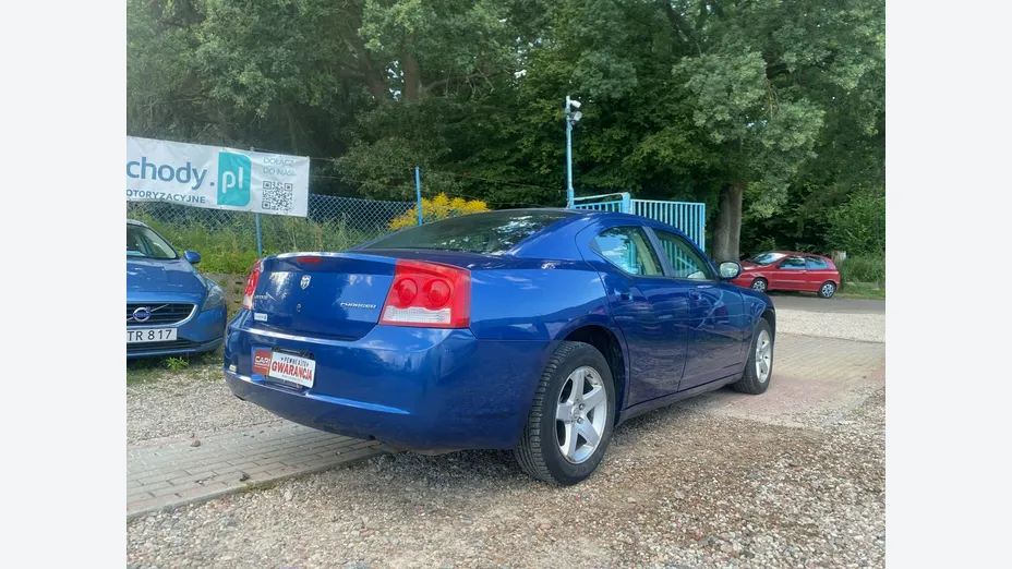 DODGE Charger -