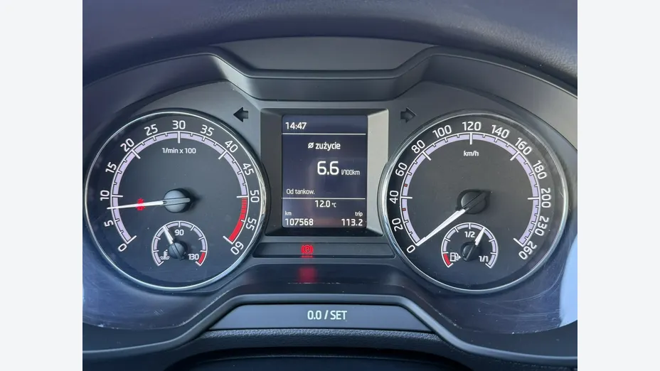 SKODA Octavia -