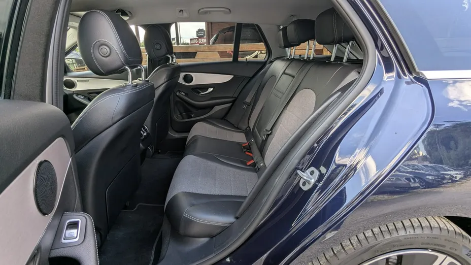MERCEDES-BENZ C Klasa -