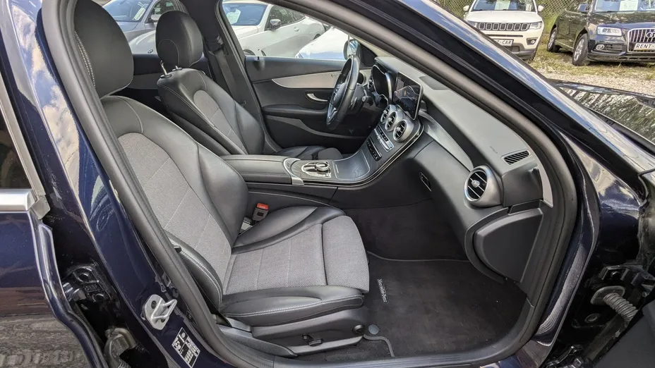 MERCEDES-BENZ C Klasa -