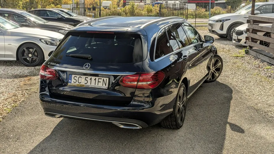 MERCEDES-BENZ C Klasa -