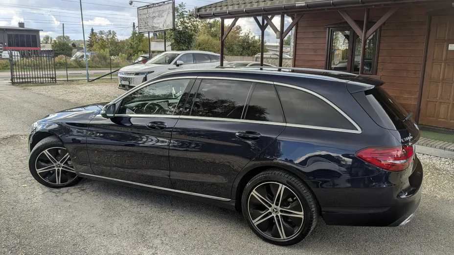 MERCEDES-BENZ C Klasa -