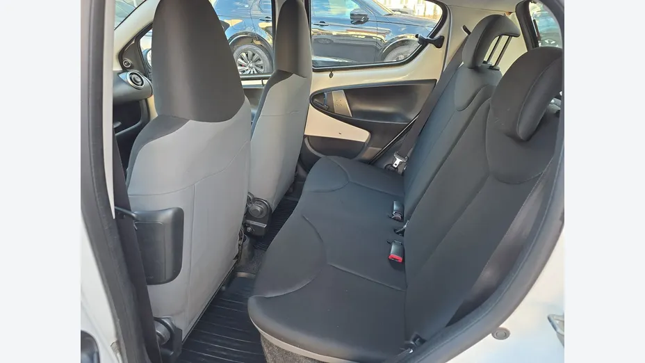 TOYOTA Aygo -