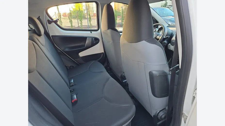 TOYOTA Aygo -