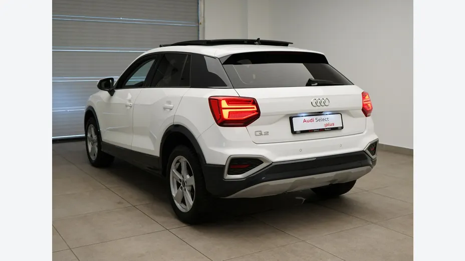 AUDI Q2 -
