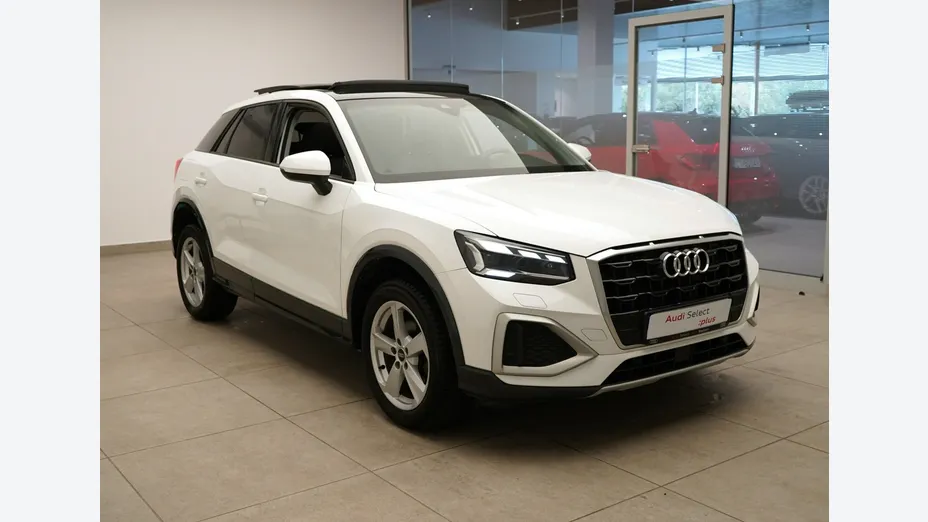 AUDI Q2 -