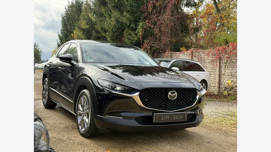 MAZDA CX-30 -
