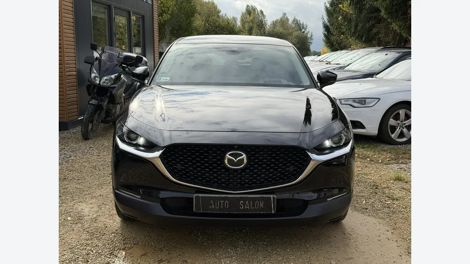 MAZDA CX-30 -