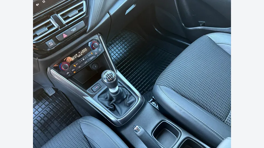 SUZUKI S-Cross -