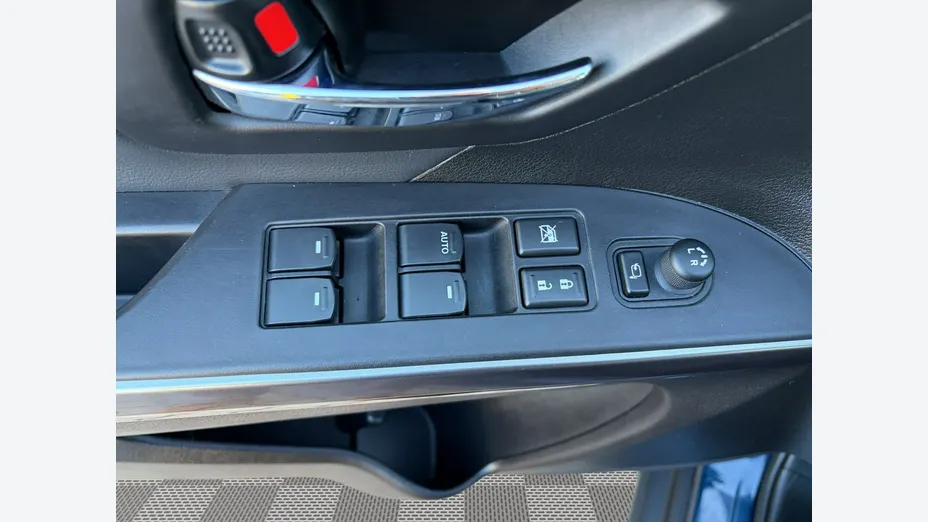 SUZUKI S-Cross -