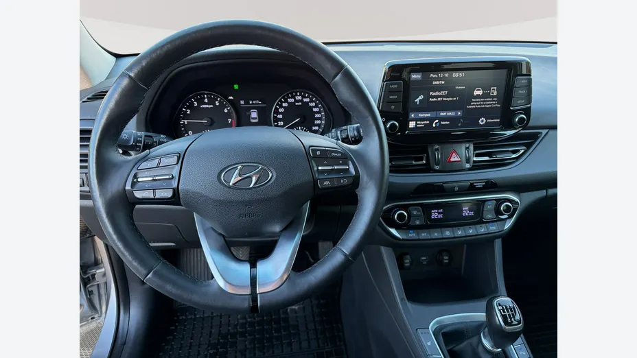 HYUNDAI i30 -