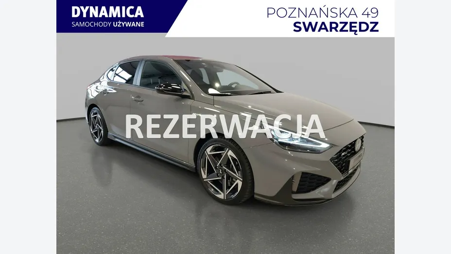 HYUNDAI i30 -