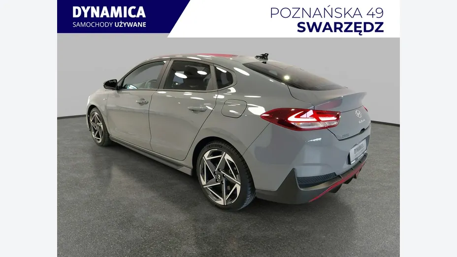 HYUNDAI i30 -