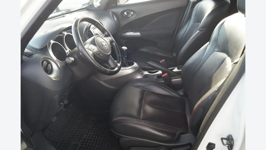 NISSAN Juke -