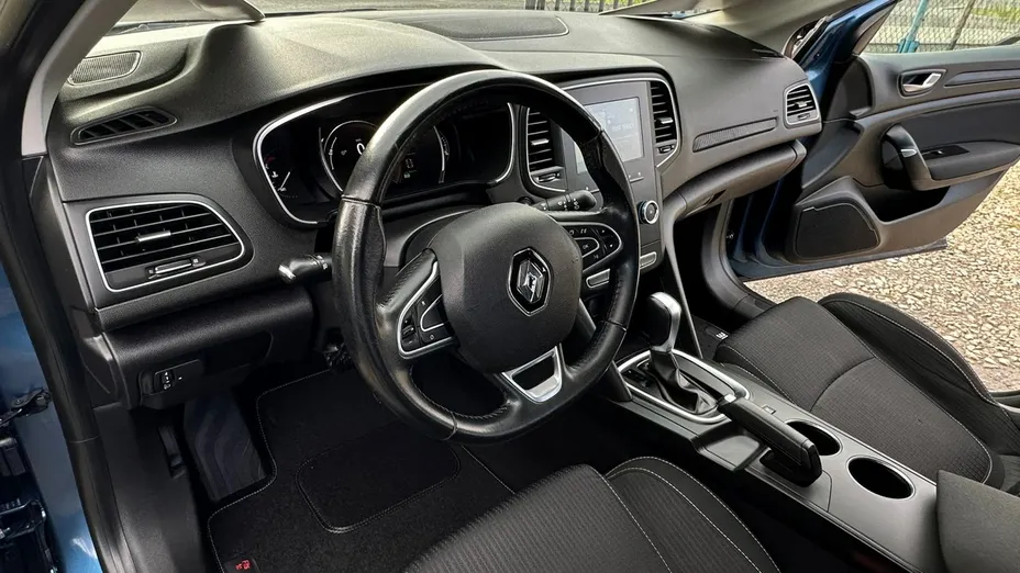RENAULT Megane -