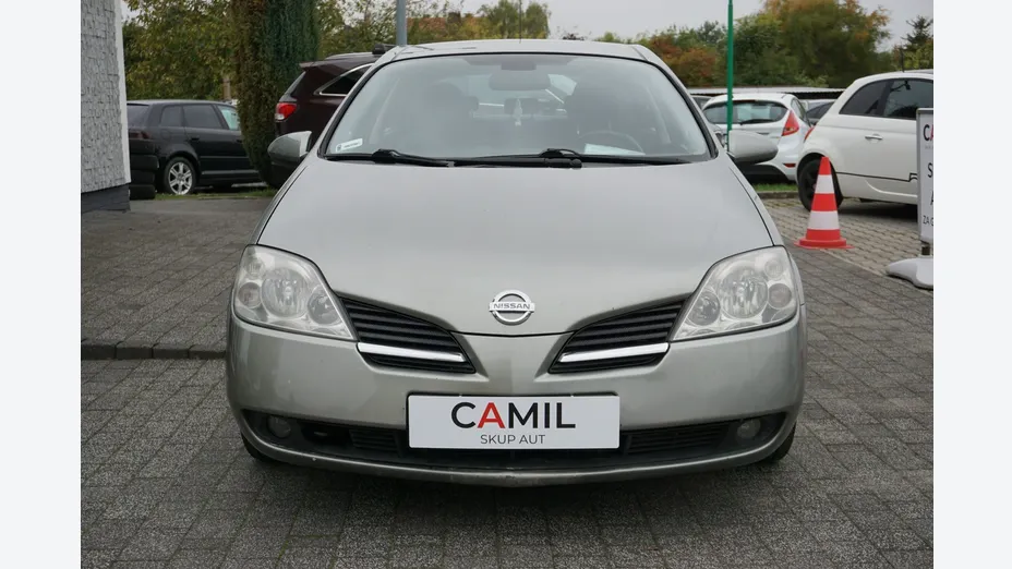 NISSAN Primera -