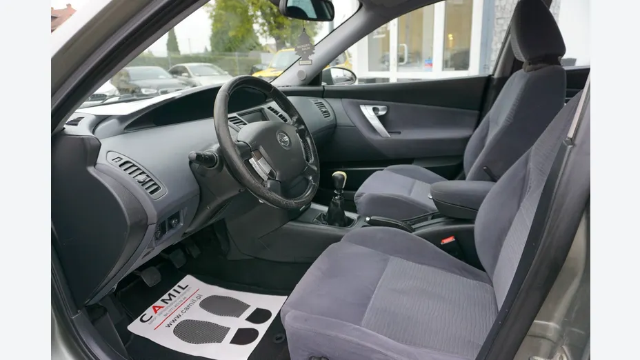 NISSAN Primera -