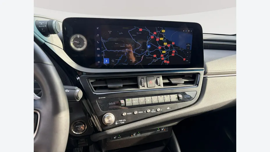 LEXUS ES -