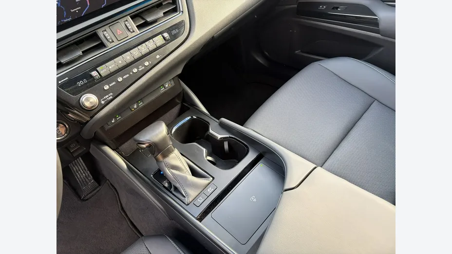 LEXUS ES -