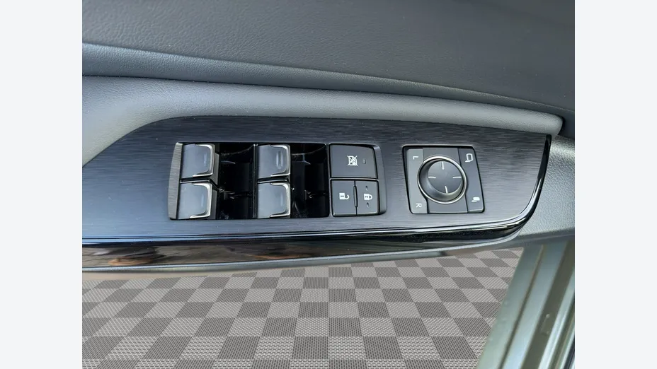 LEXUS ES -