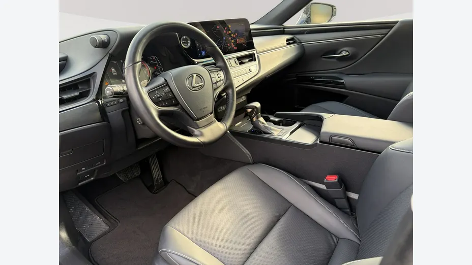 LEXUS ES -