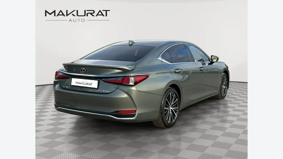 LEXUS ES -