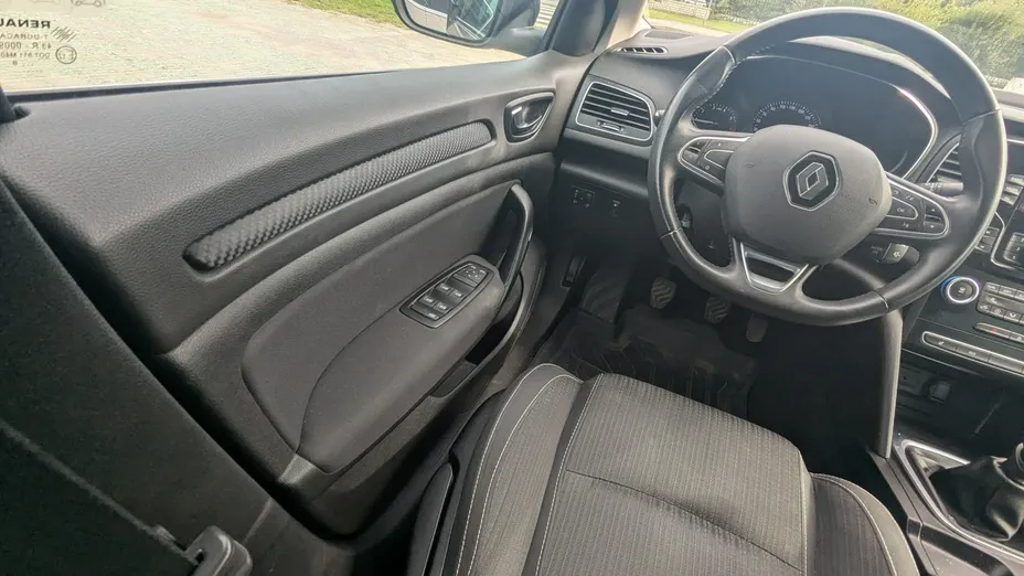 RENAULT Megane -