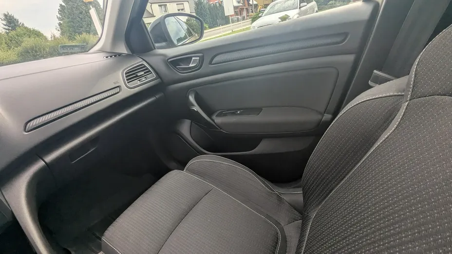 RENAULT Megane -