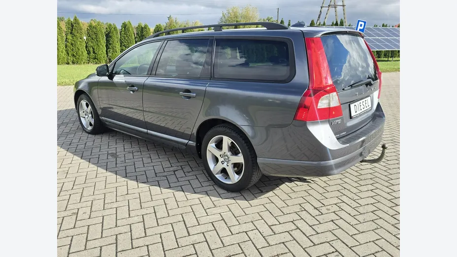 VOLVO V70 -