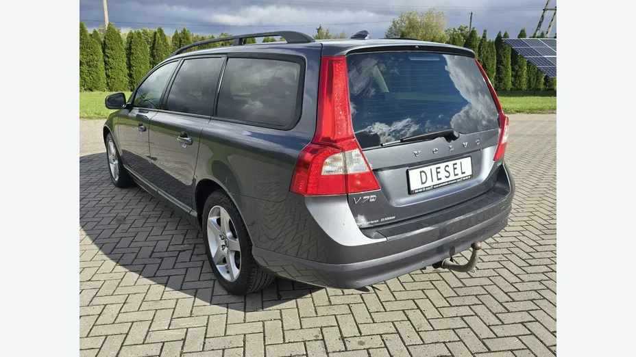 VOLVO V70 -