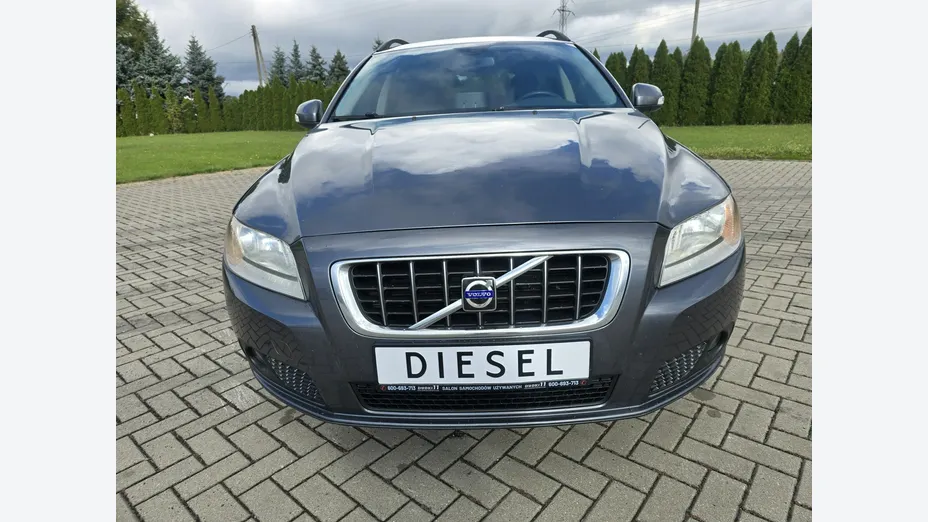 VOLVO V70 -