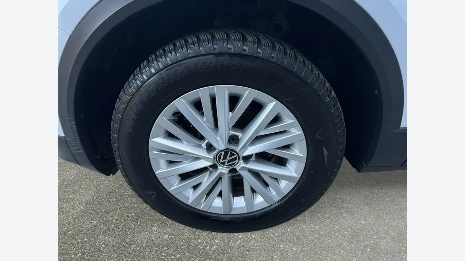 VOLKSWAGEN T-ROC -