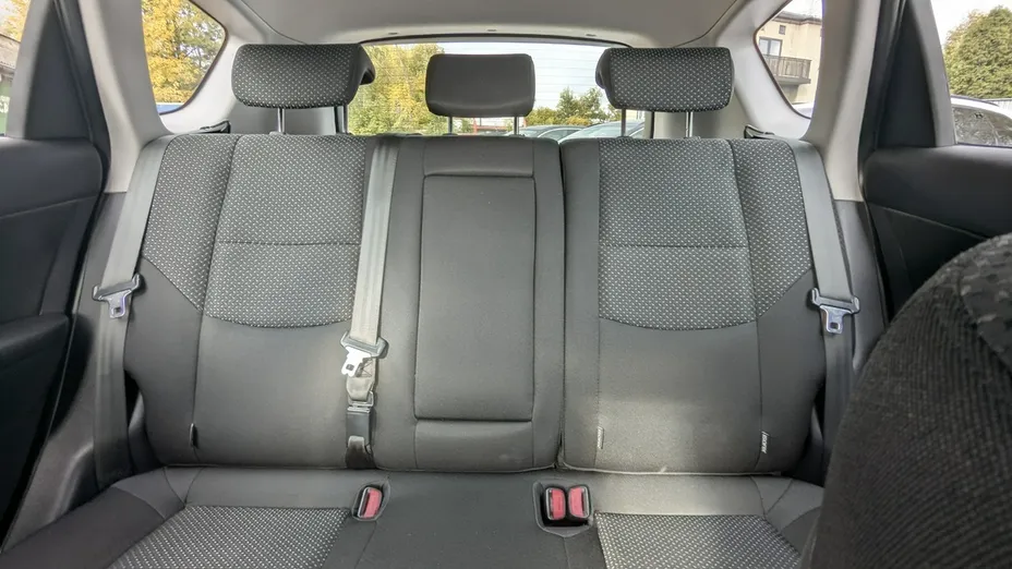HYUNDAI i30 -
