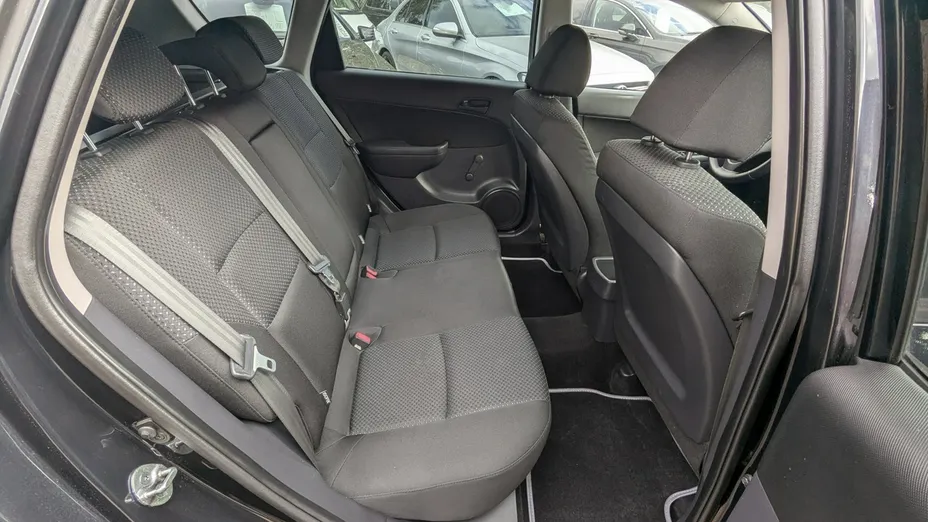HYUNDAI i30 -