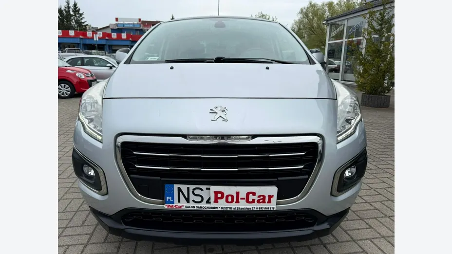 PEUGEOT 3008 -