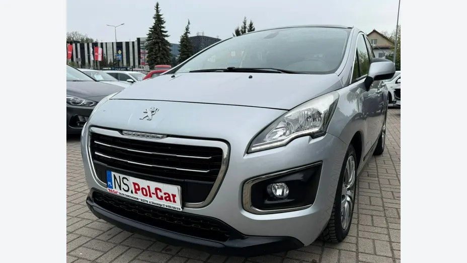 PEUGEOT 3008 -