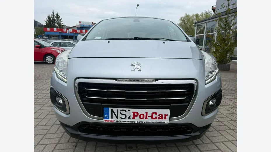 PEUGEOT 3008 -
