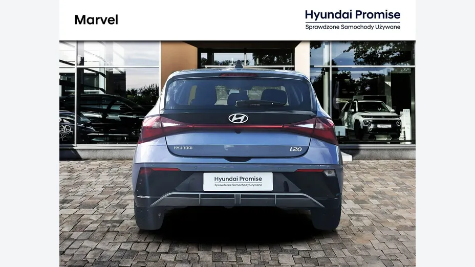 HYUNDAI i20 -