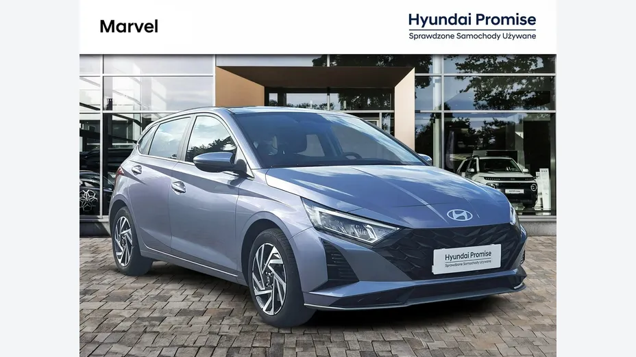 HYUNDAI i20 -