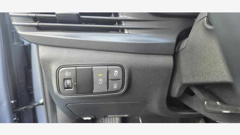 HYUNDAI i20 -