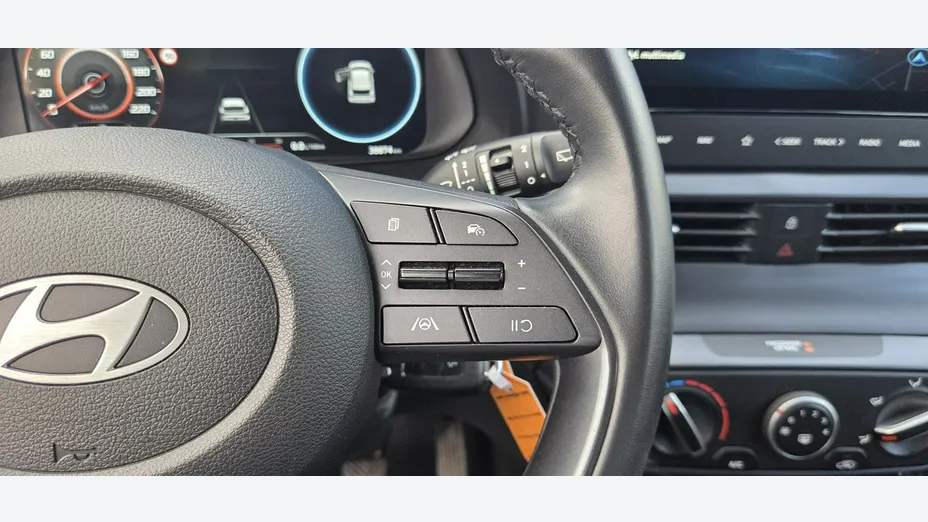 HYUNDAI i20 -