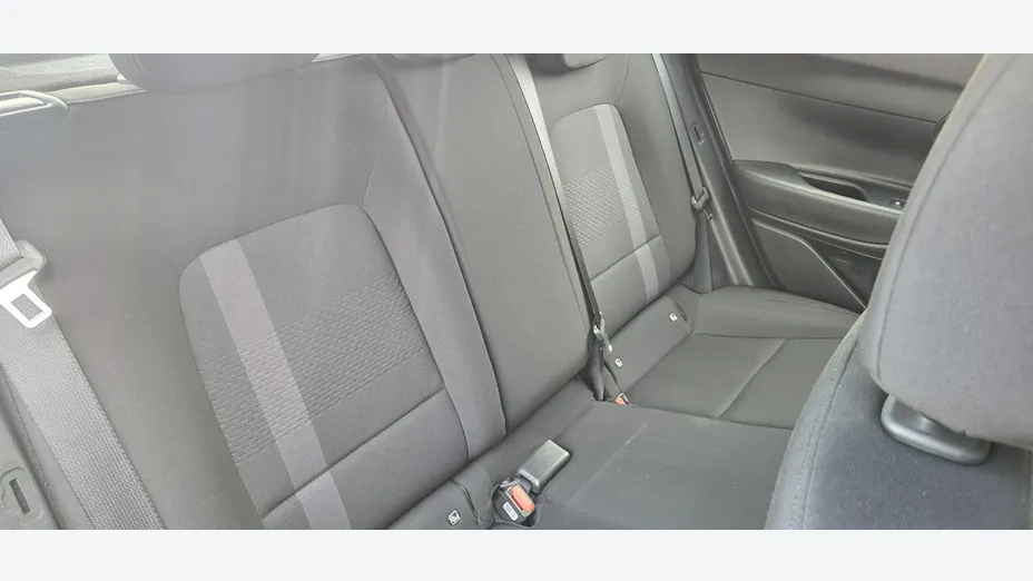 HYUNDAI i20 -