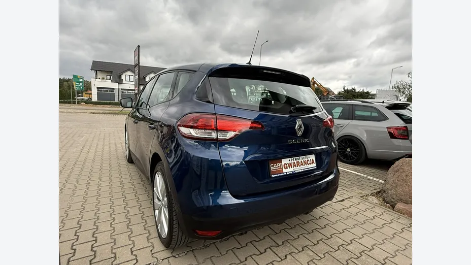 RENAULT Scenic -