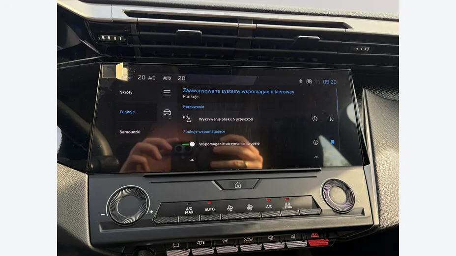 PEUGEOT 308 -