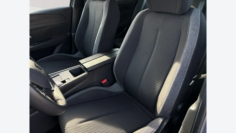 PEUGEOT 308 -