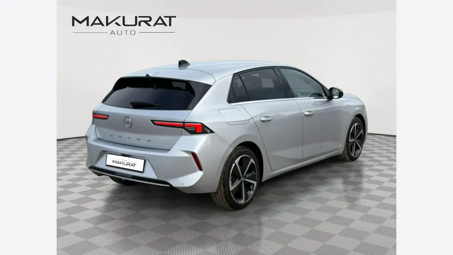 OPEL Astra -
