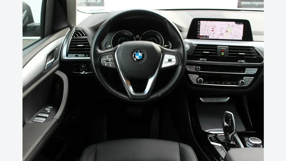 BMW X3 -