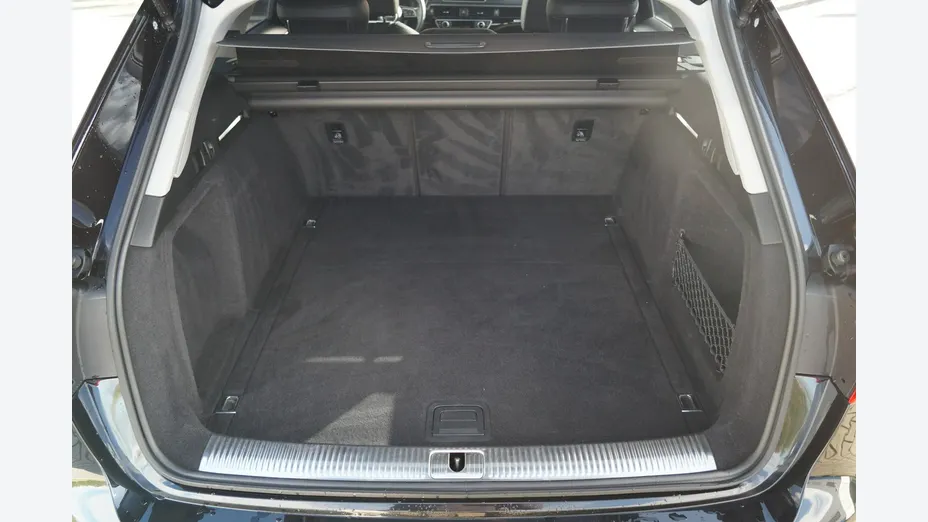 AUDI A4 Avant -