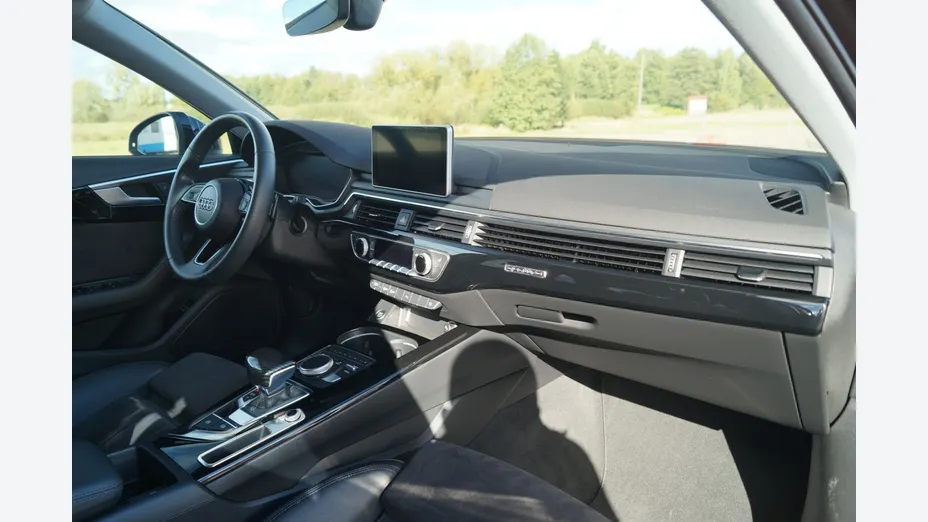 AUDI A4 Avant -