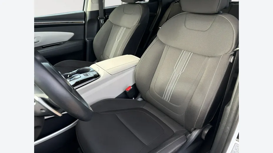 HYUNDAI Tucson -